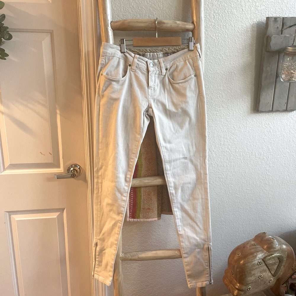 STELLA McCARTNEY Slim Fit Zipper Leg Cream White Cropped Jeans Pants size 27